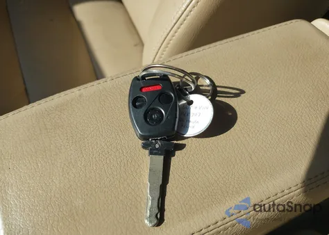 2006 Honda Accord 2.4 Ex z USA, uszkodzony, nr VIN 1HGCM56816A148707